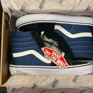 Vans Sk8-HI Navy Men’s 4.0 a Women’s 5.5 NWT